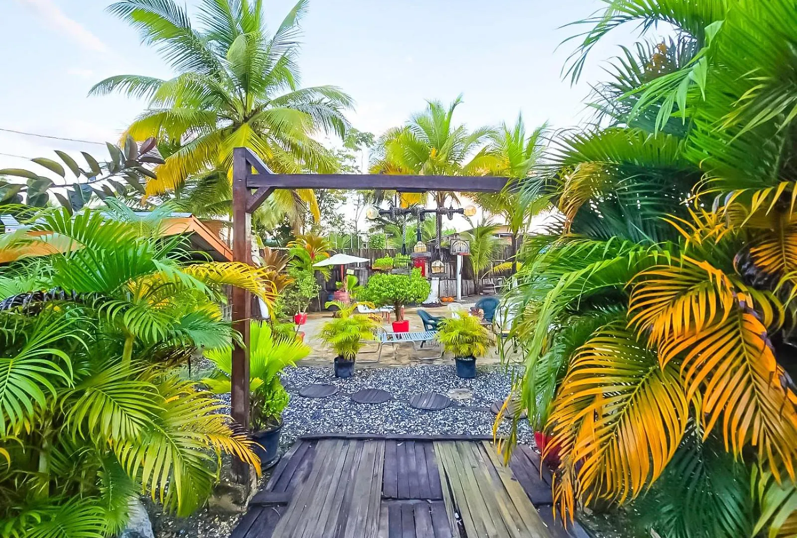 Hotel Tuck'Tt Away Arima